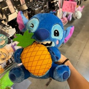 Meet your Posher, Ashely